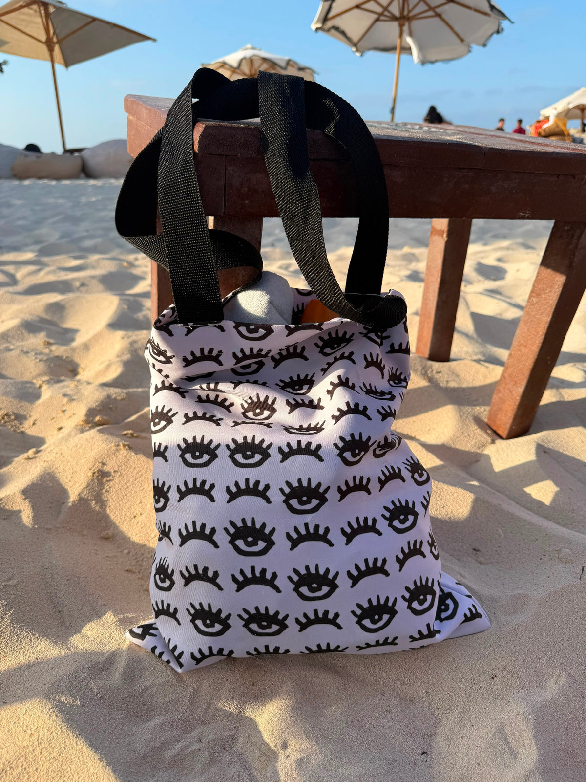 WINKS — Tote Bag